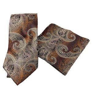 STACY ADAMS Brown Paisley with Pocket Square
